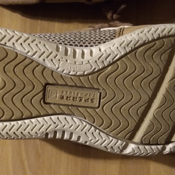 Shoreside JR Sperry Shoes - Picture 2 of 6